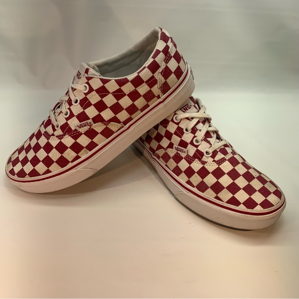 Vans Womens 8.5 dark red burgundy checkered